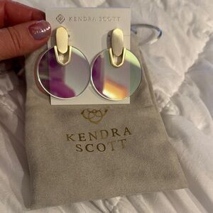 Kendra Scott Iridescent Gold Earrings